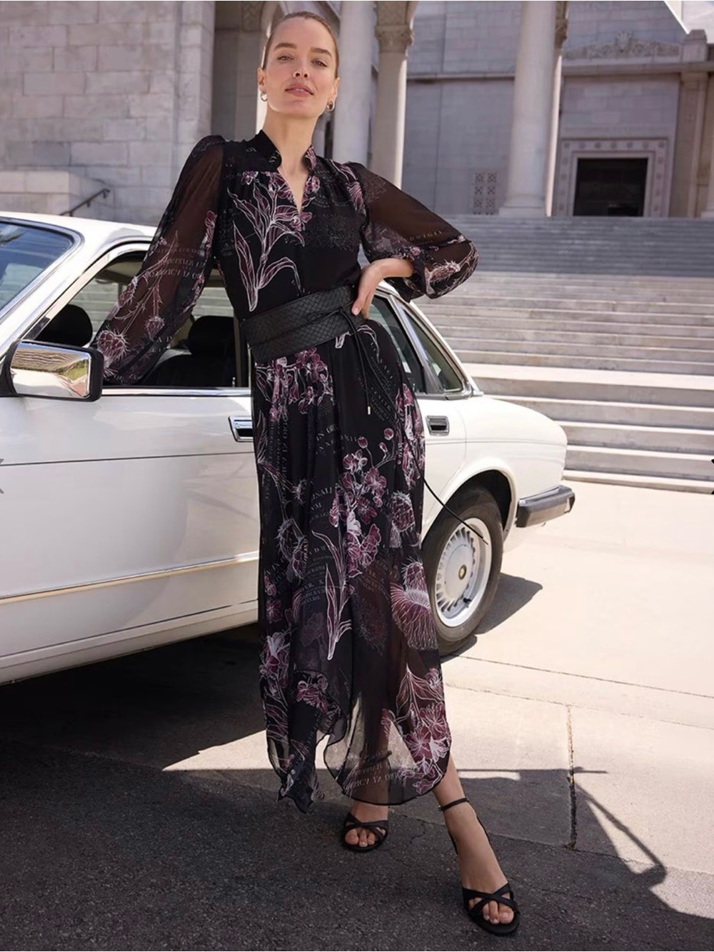 BRAND NEW WHBM PRINTED FLORAL MAXI $195 INSTORES Get it home for 99$